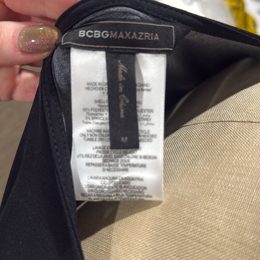 BCBGMaxazria Black dress with green/ lime color design in perfect condition - Picture 4 of 4
